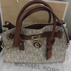 Micheal Kors Medium Hamilton
